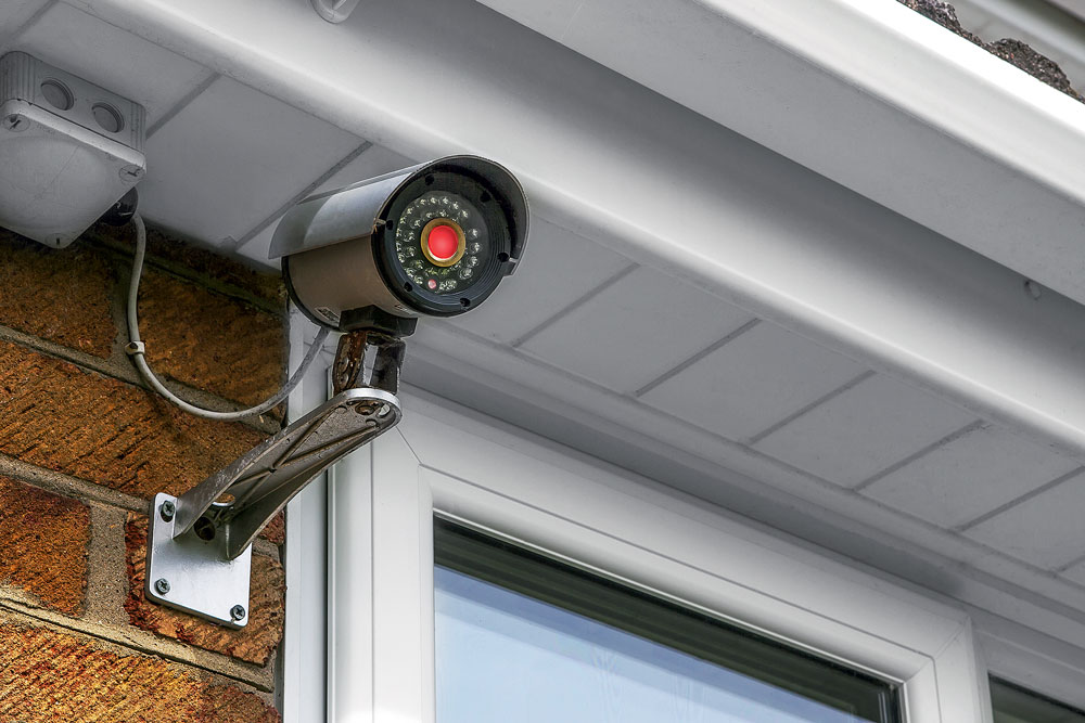 Как обезопасить свой дом: всё о системах видеонаблюдения