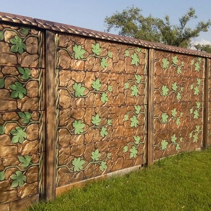 Как покрасить бетонный забор: красивые варианты покраски на фото | натяжныепотолкибрянск.рф