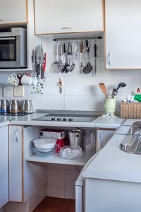 10 идей для хранения на крохотной кухне, которые очень легко воплотить