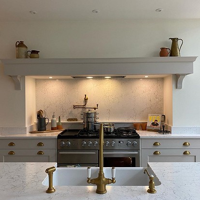 Угловые кухни: фото дизайна современных проектов 2019