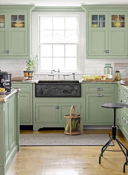 Интерьер кухни в зелёном цвете