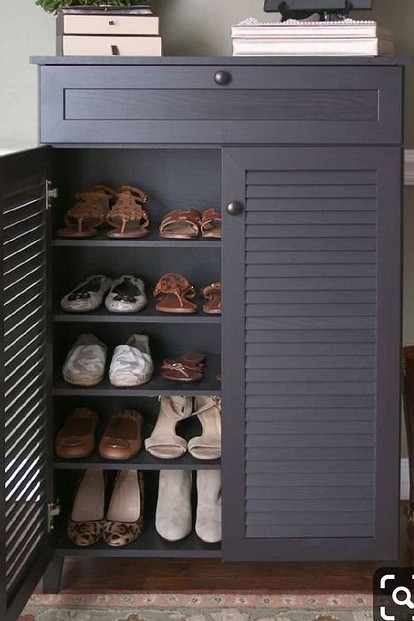 Как можно хранить обувь в шкафу?